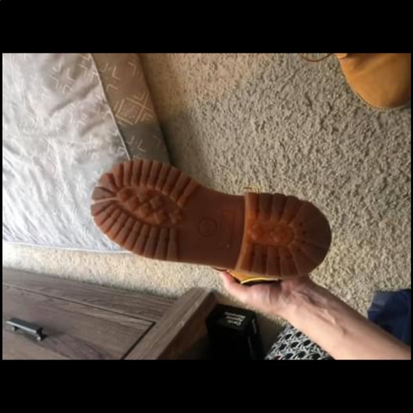 Never really worn ! So don’t have a need for them - Picture 2 of 3